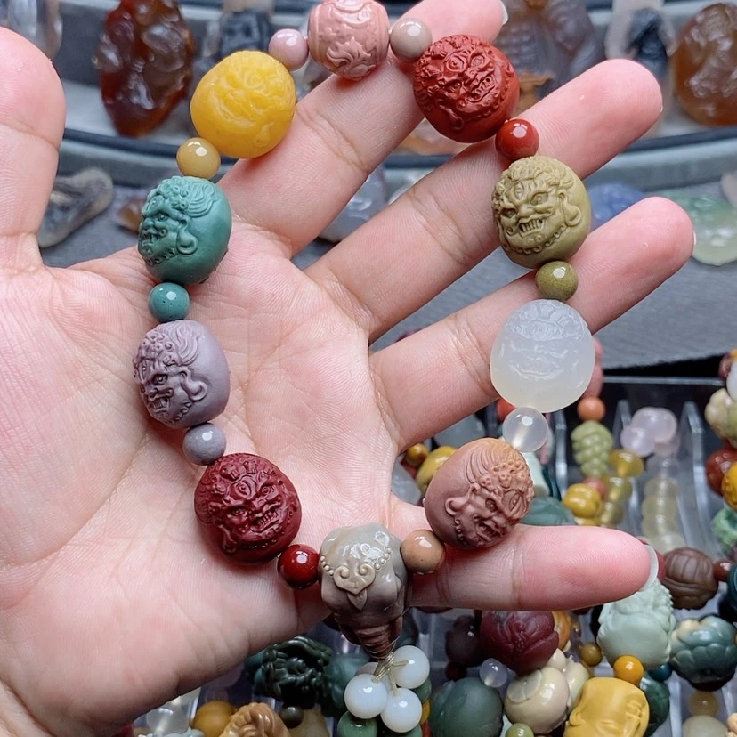 【闪购商品】未镶嵌手持定制石英质玉