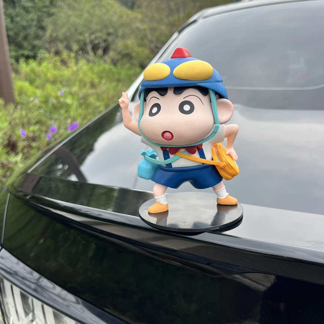 点赞比耶蜡笔小新汽车尾部挂件玩偶车顶装饰品后备箱公仔车载摆件