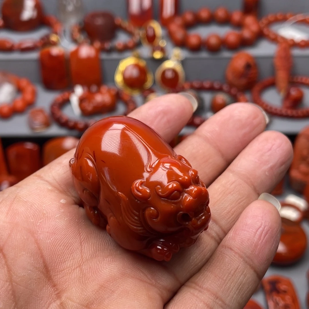 南红玛瑙未镶嵌珠宝奇石吊坠