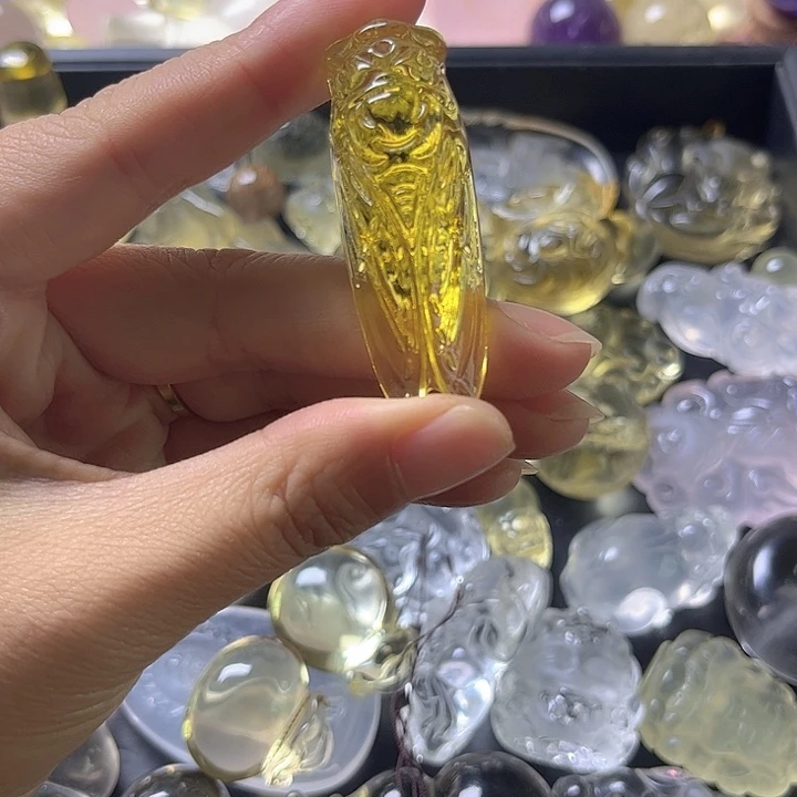 颈饰紫晶未镶嵌水晶