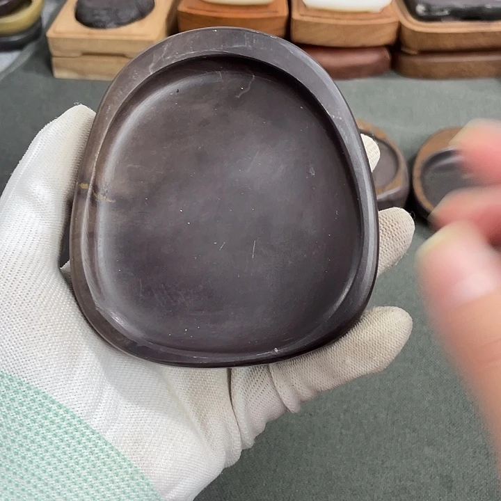 广东肇庆原石端砚