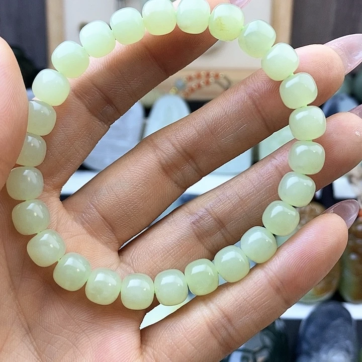 和田玉未镶嵌颈饰元旦福利不退换