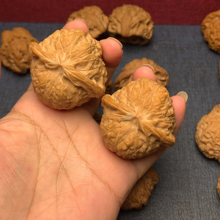 1***）文玩核桃南瓜墩46尺寸