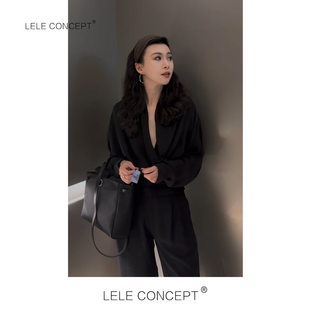 LELE CONCEPT丨【如一】早秋气质静奢风收身短款设计领上衣S1164