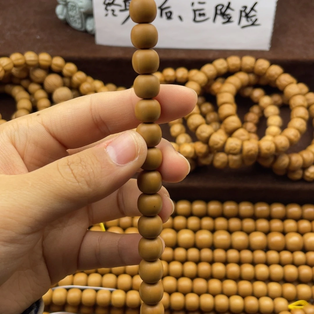 猴头核桃吊坠尔***晏9.3微暇
