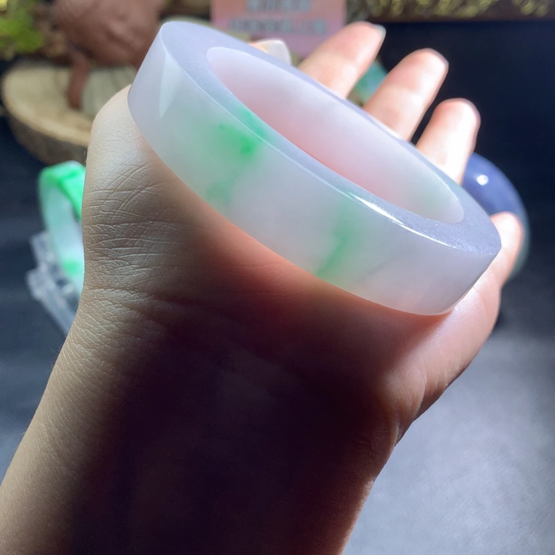 未镶嵌翡翠定制翡翠