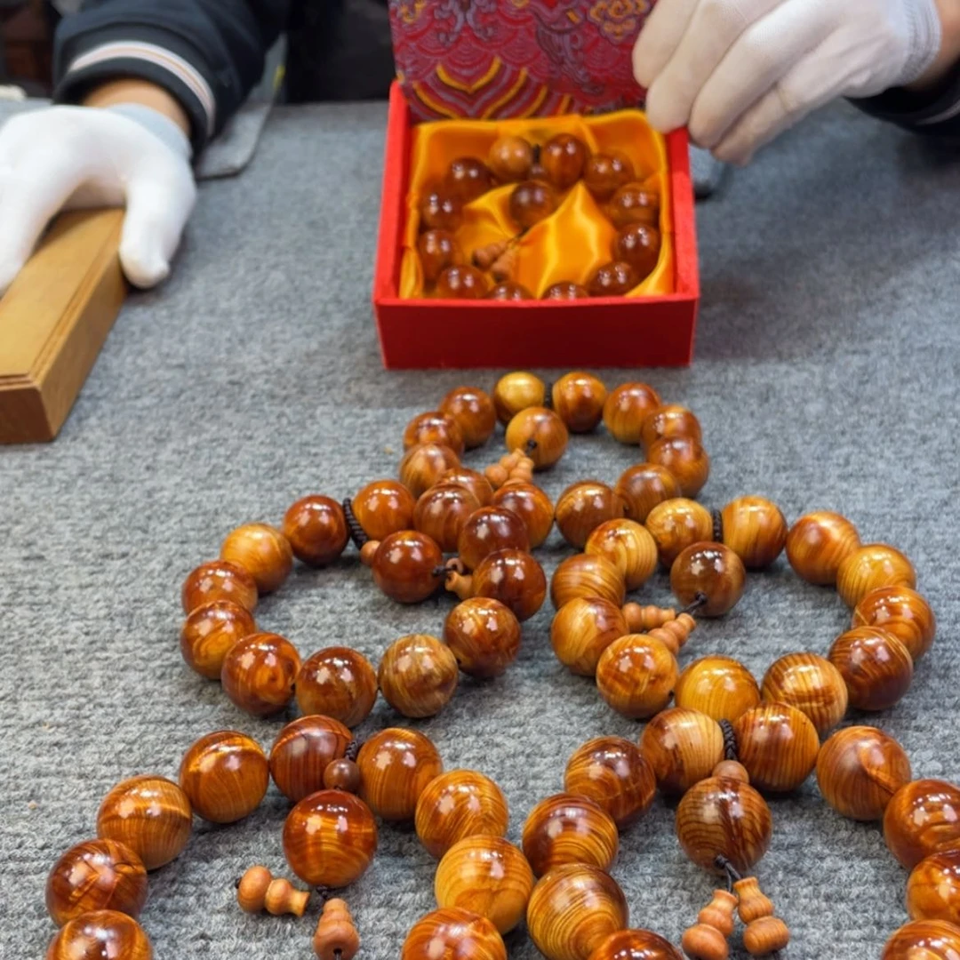 【闪购商品】柏木（崖柏）神品，2.0高油密闪电玉化，蜜甜香