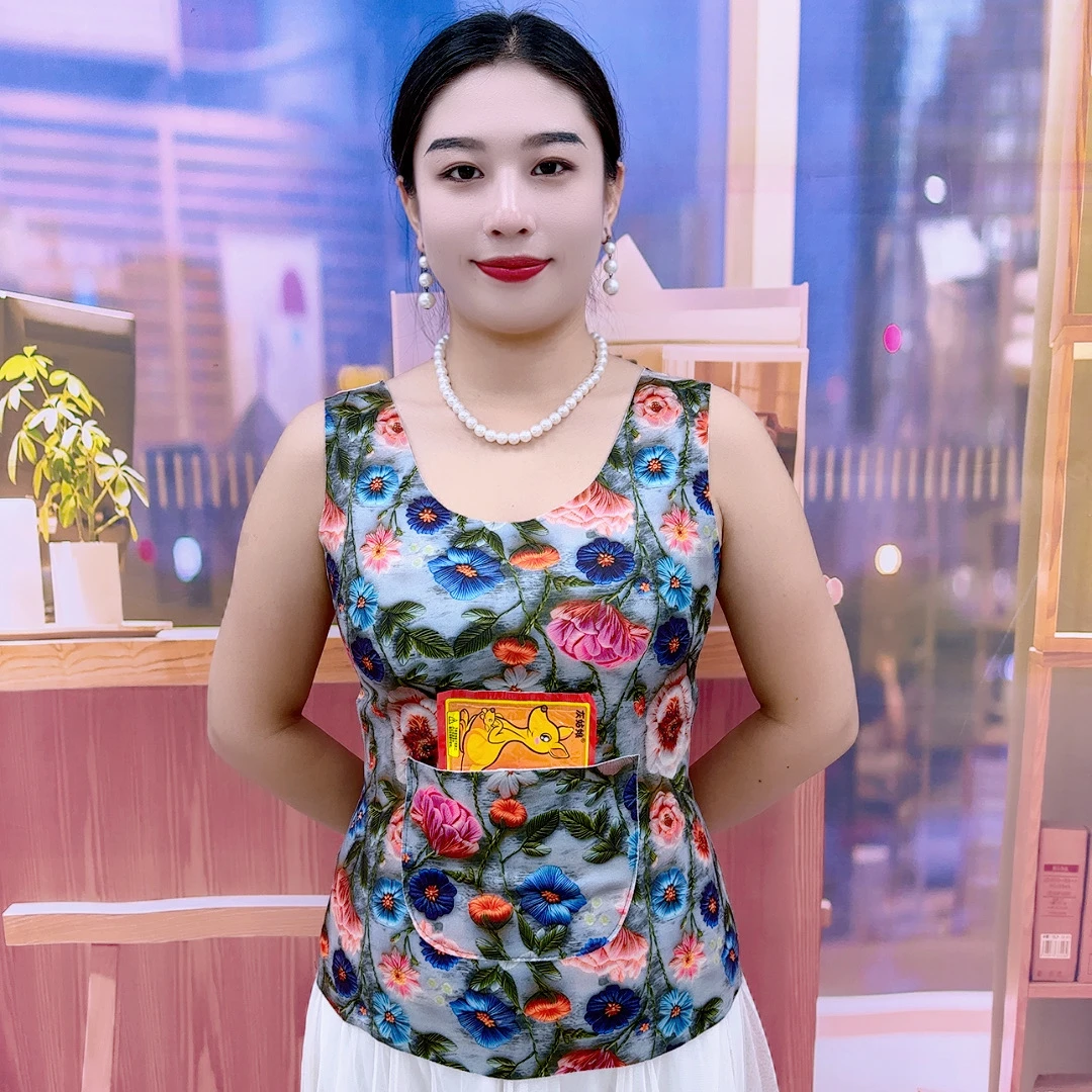 新款印花背心内搭三种花色立体花