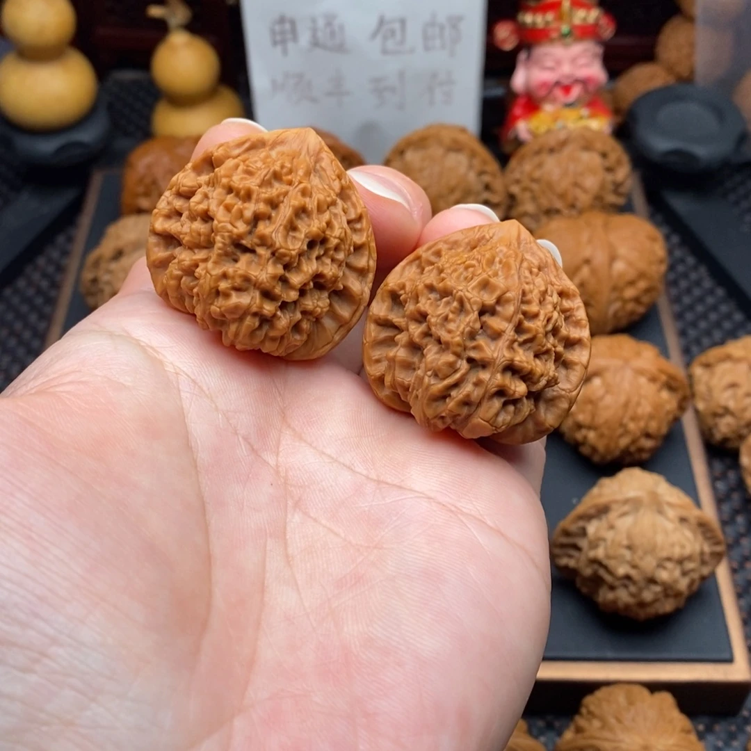 文玩核桃把件野生小官帽手捻36.5尺