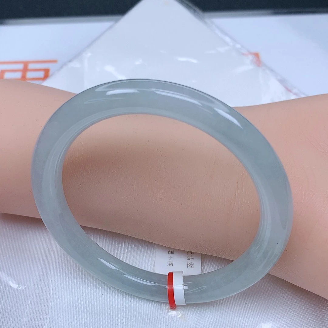 【闪购商品】未镶嵌手镯翡翠，56