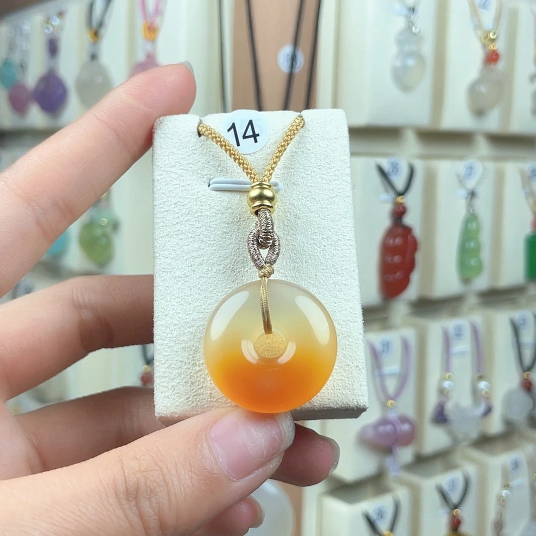 玛瑙/玉髓未镶嵌颈饰大****大