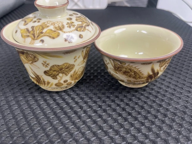 景德镇釉里金鱼藻盖碗+主人杯组合