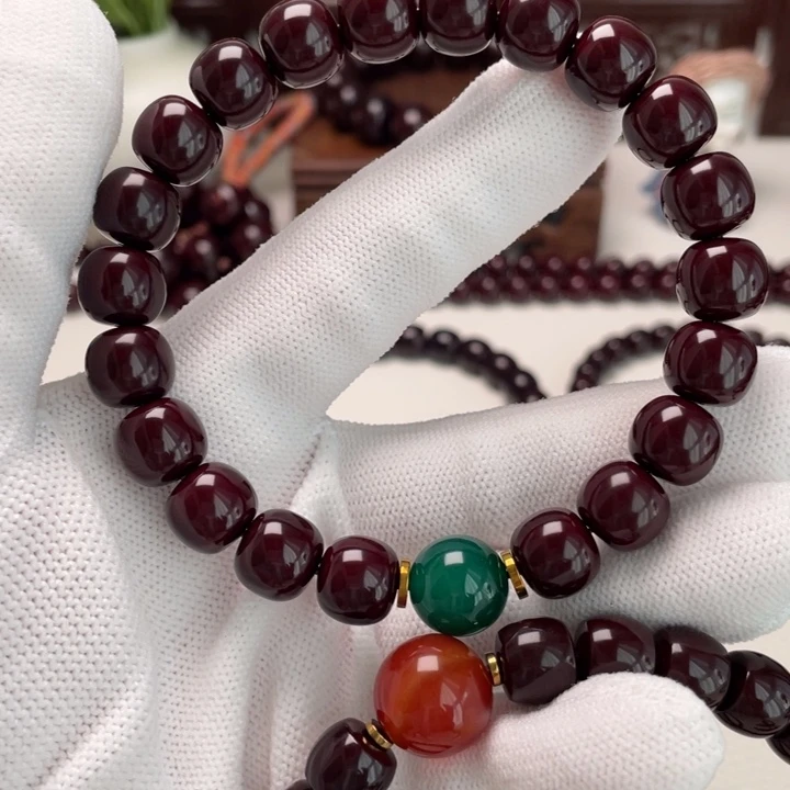 用***5核桃其他猴头手串