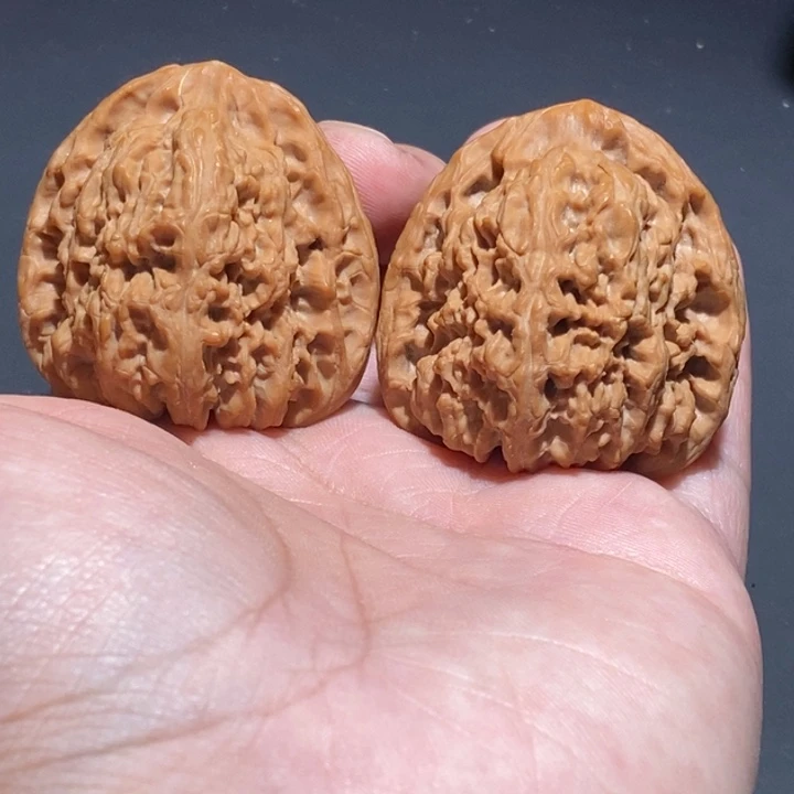 文玩核桃吊坠南疆42