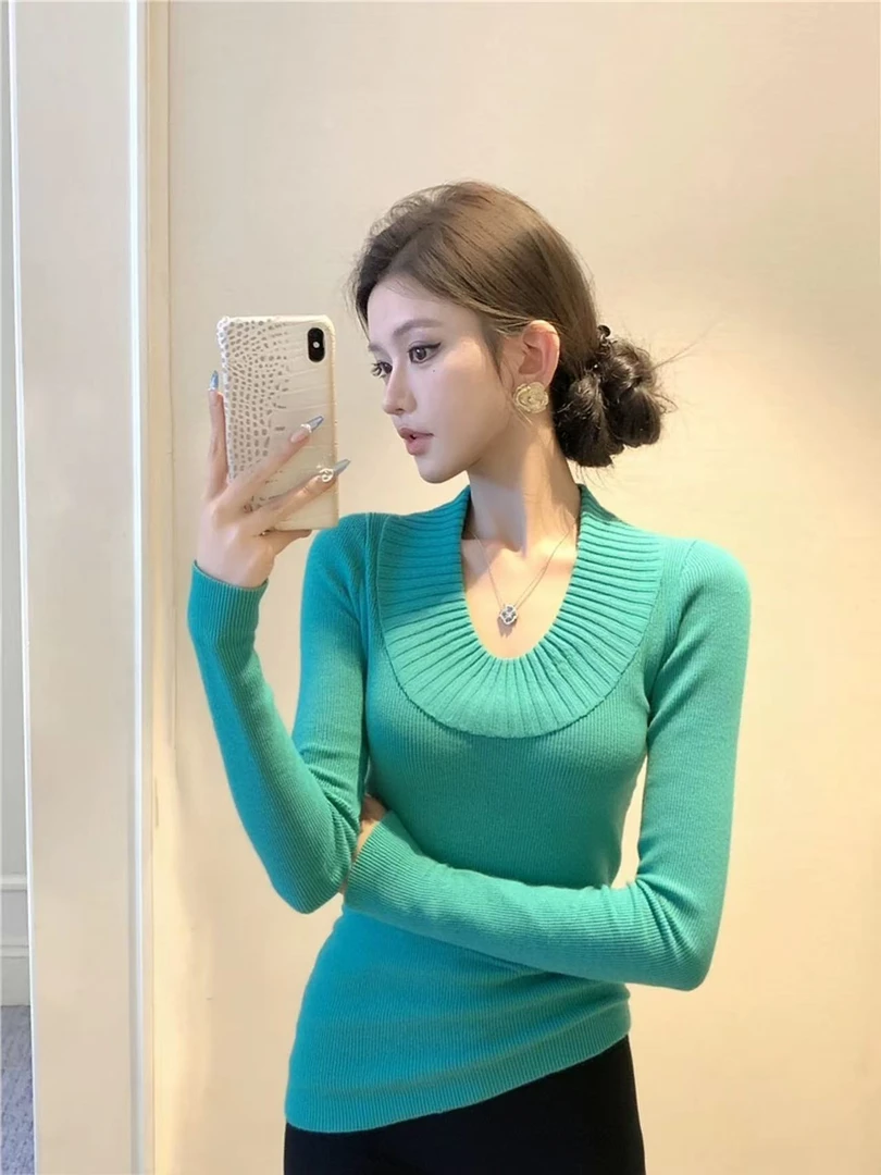 Z305巨好看湖水绿针织打底衫女内搭设计感甜辣妹修身显瘦长袖上衣