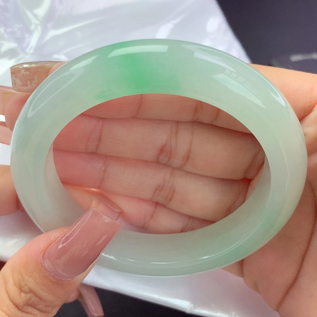 【闪购商品】翡翠手镯未镶嵌a 882224