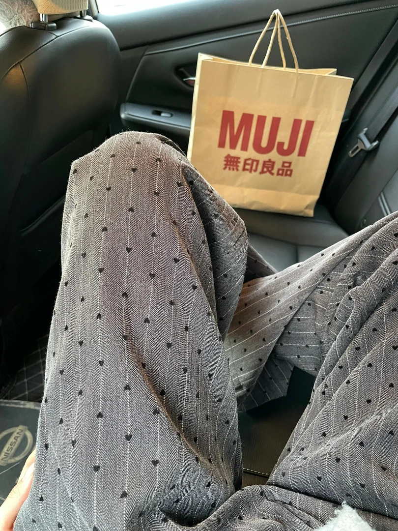 慵懒风灰色爱心西装裤女秋季新款高腰宽松显瘦垂感休闲直筒阔腿裤