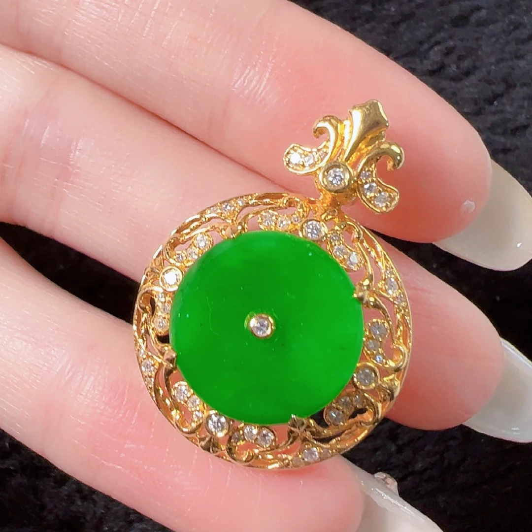 翡翠18K金镶嵌颈饰签收后24小时鉴赏期，过时不退