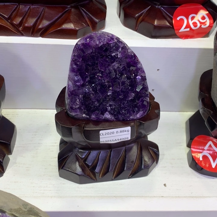 紫晶大型摆件（非配饰）未镶嵌