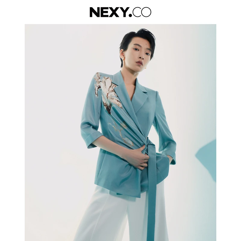 NEXY.CO/【木兰系列】奈蔻西装设计感收腰系带西服外套XA01814M1