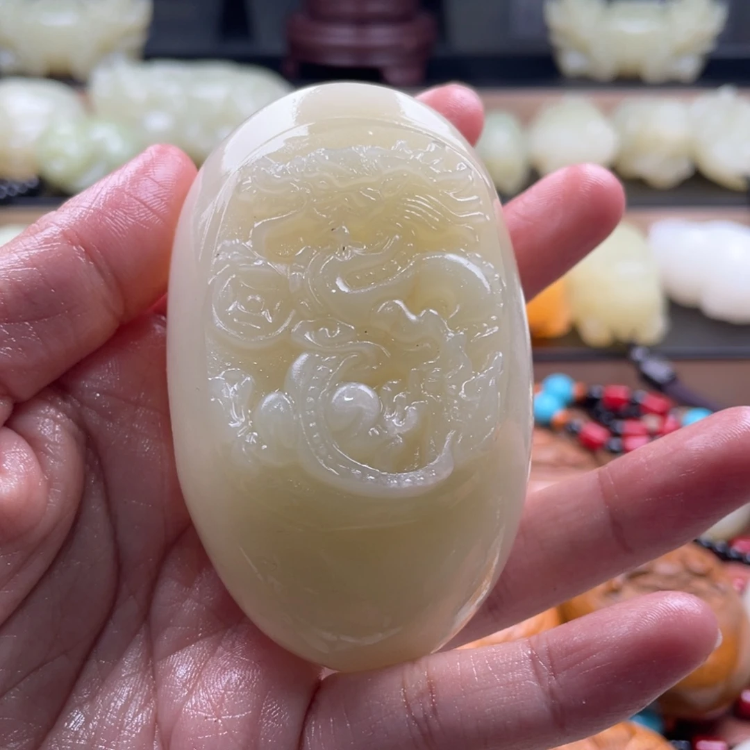 帅***哥石材古青石手把件