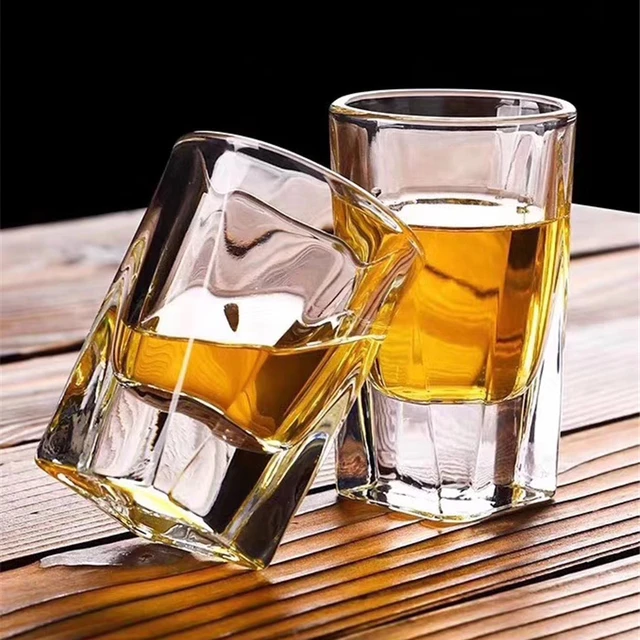 玻璃杯二两半150毫升杯子3两2两5酒杯白酒啤酒小125ml轻奢家用酒