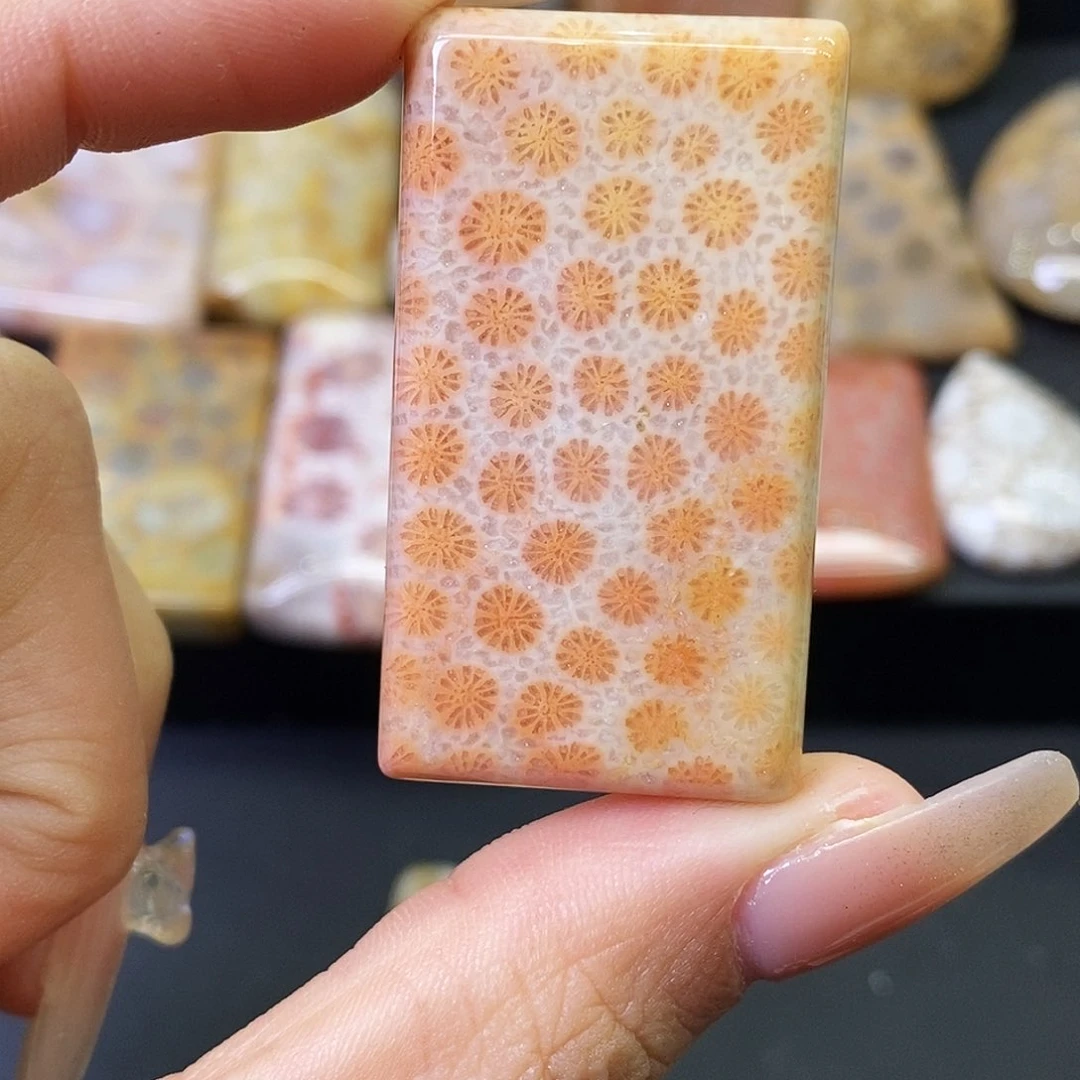 硅化玉颈饰合金宝**乖