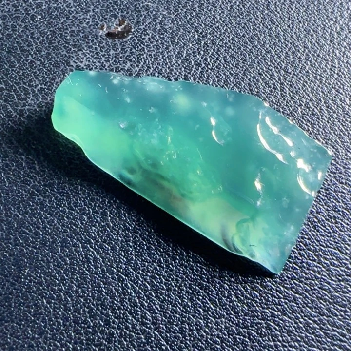 定制翡翠未镶嵌不包工