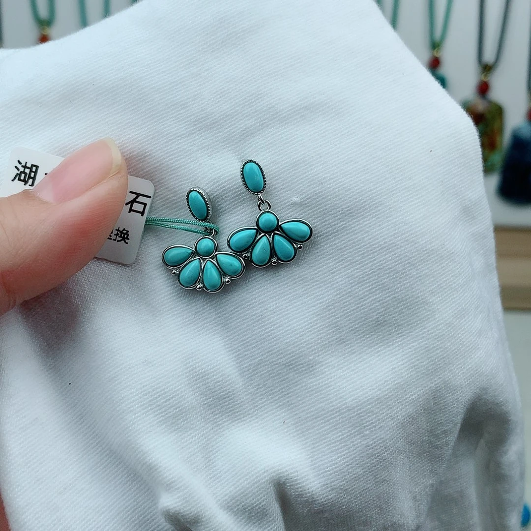 家***虎绿松石未镶嵌珠宝奇石