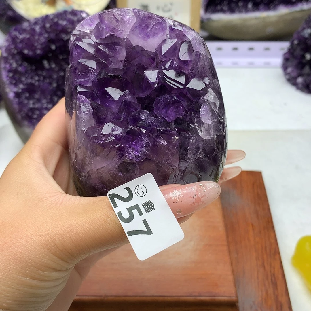 未镶嵌大型摆件（非配饰）水晶