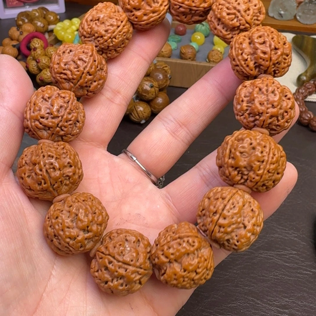 文玩核桃吊坠金刚菩提手串 4