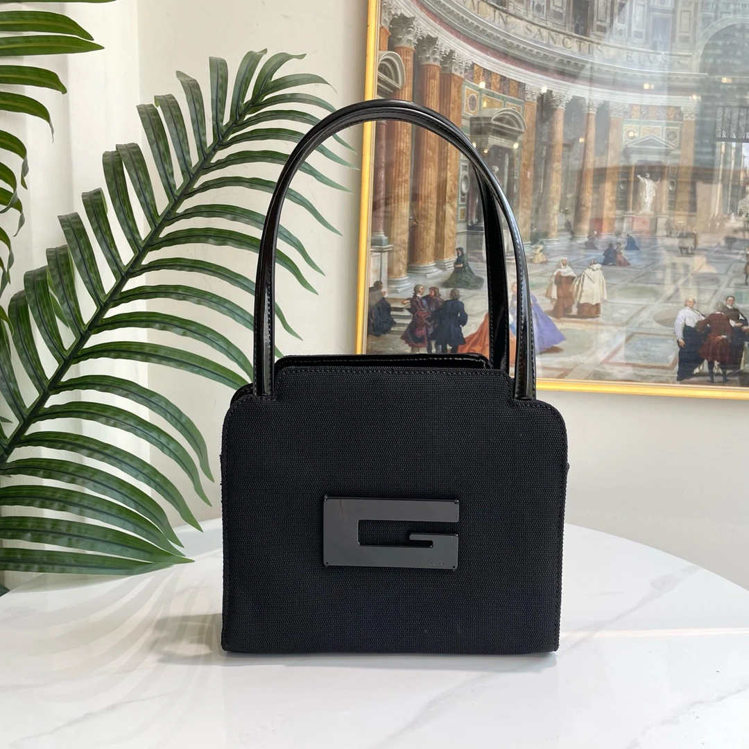 95新 GUCCI/古驰 御古屋/29353/黑色大logo夹子腋下包