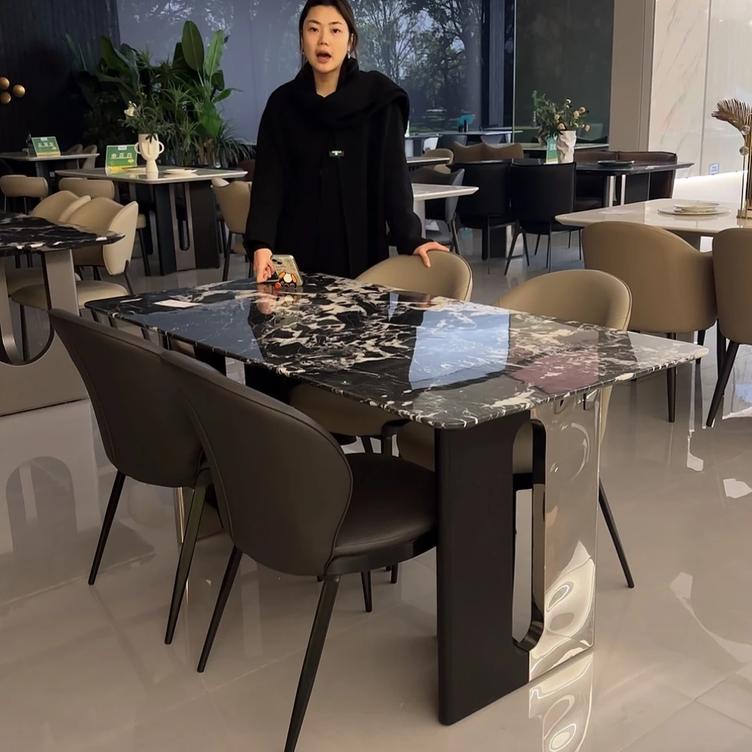 核桃木移动奢石餐桌