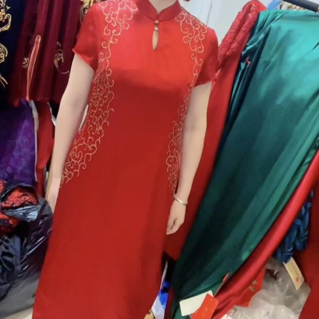 72839红色醋酸旗袍裙