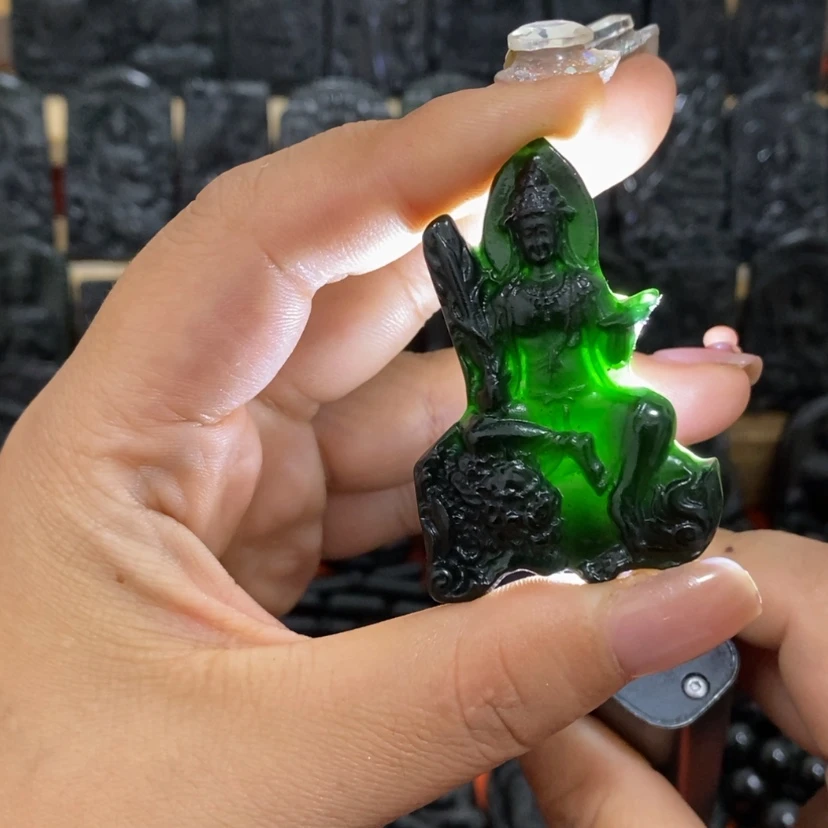 【闪购商品】未镶嵌蛇纹石玉颈饰