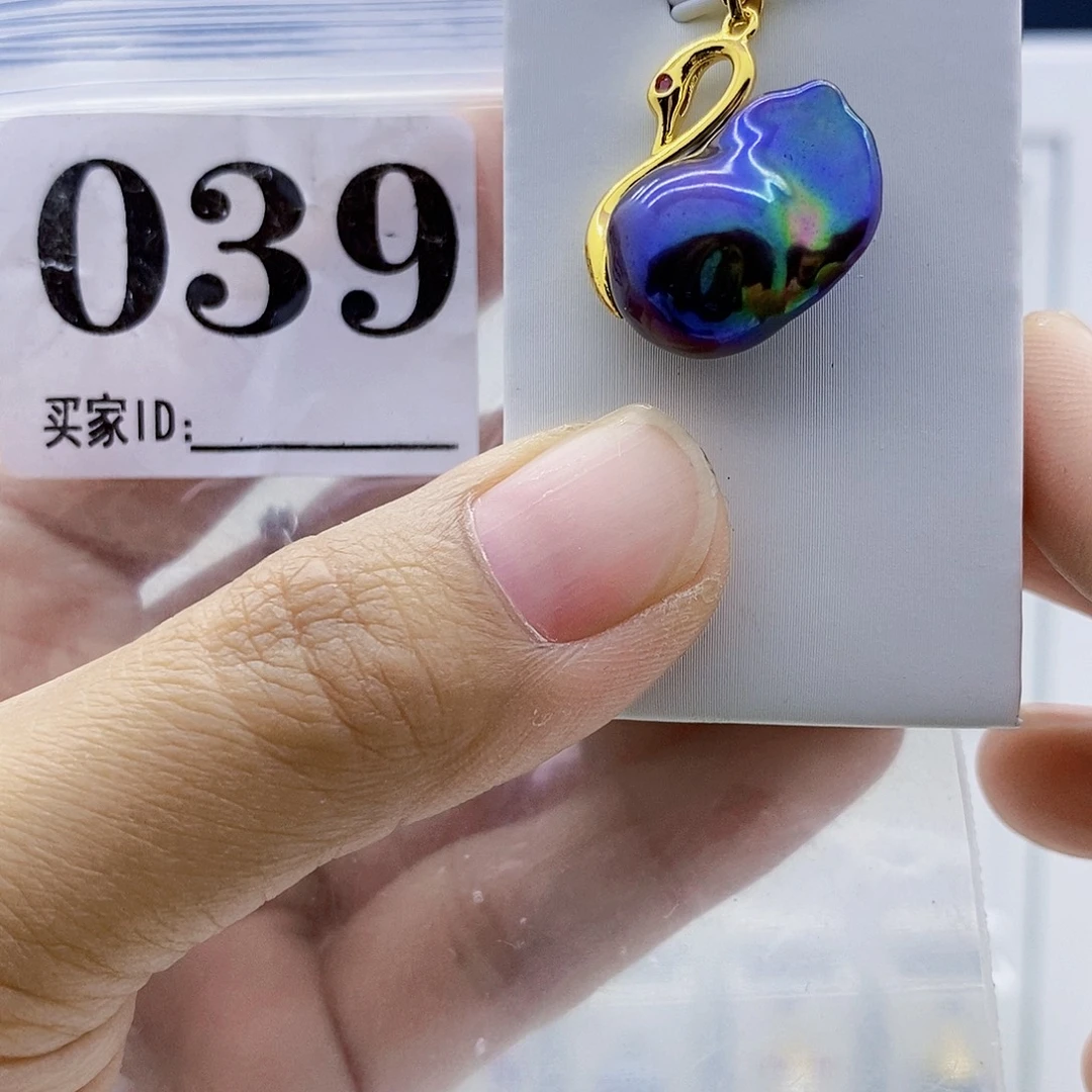 淡水珍珠钛钢颈饰