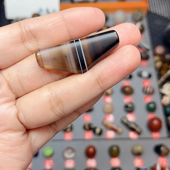 未镶嵌玛瑙/玉髓珠宝半成品