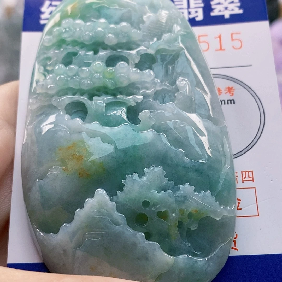 吊坠(不含链)未镶嵌翡翠