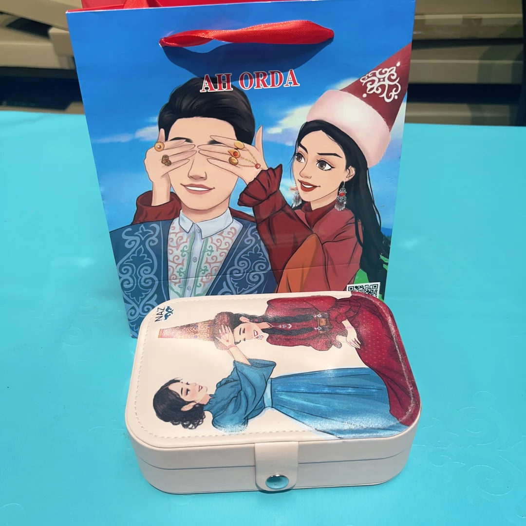 首饰盒/箱 哈萨克民族风首饰收纳盒旅行小巧防氧化耳环饰品伴手礼