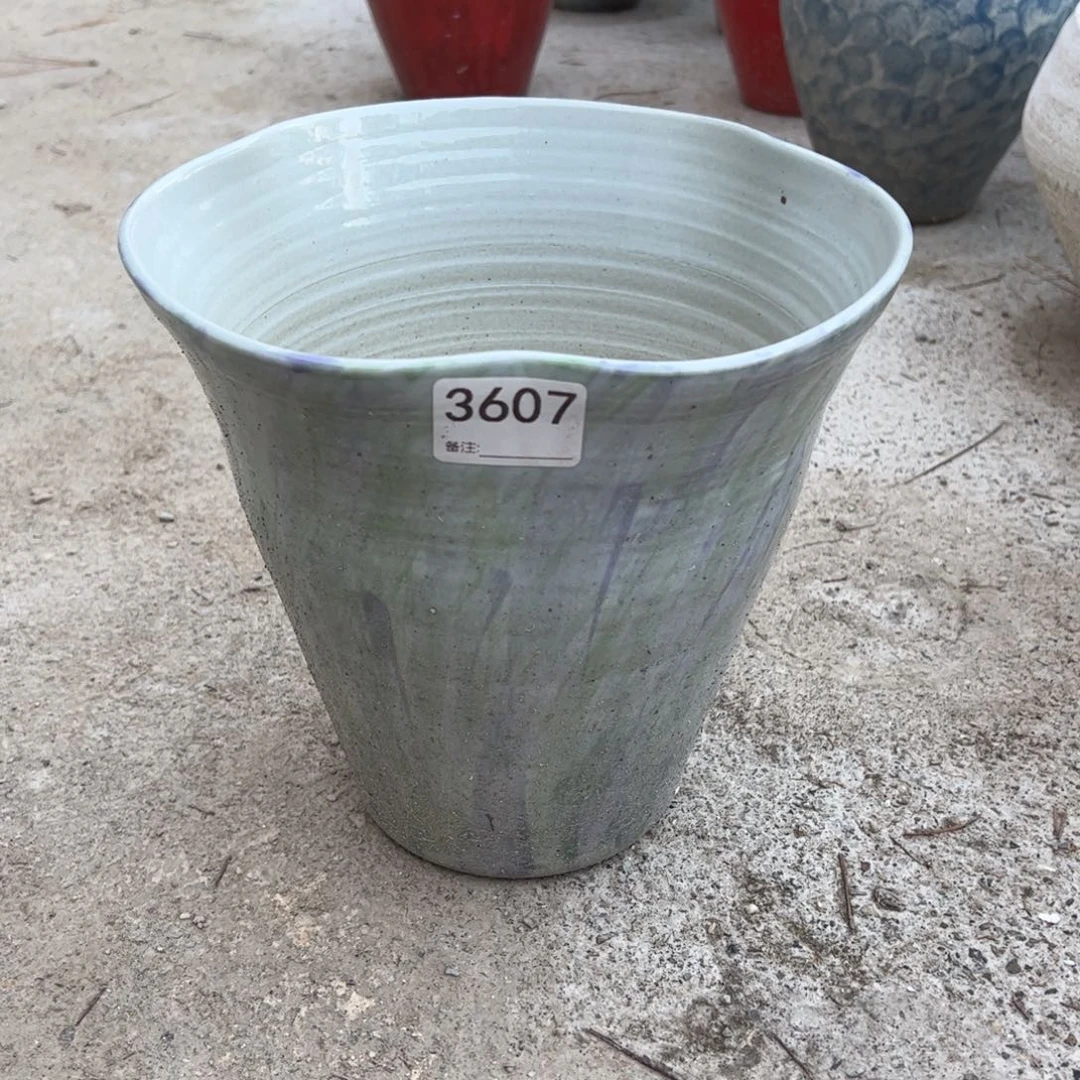 瓷片3607高24口21微瑕福利价已打孔