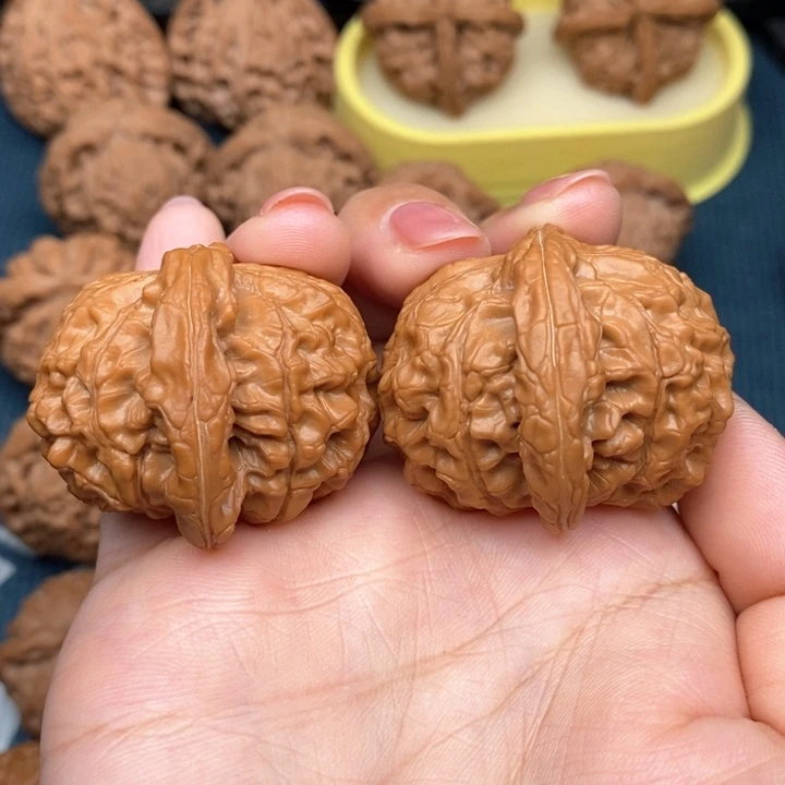 吊坠文玩核桃核王40