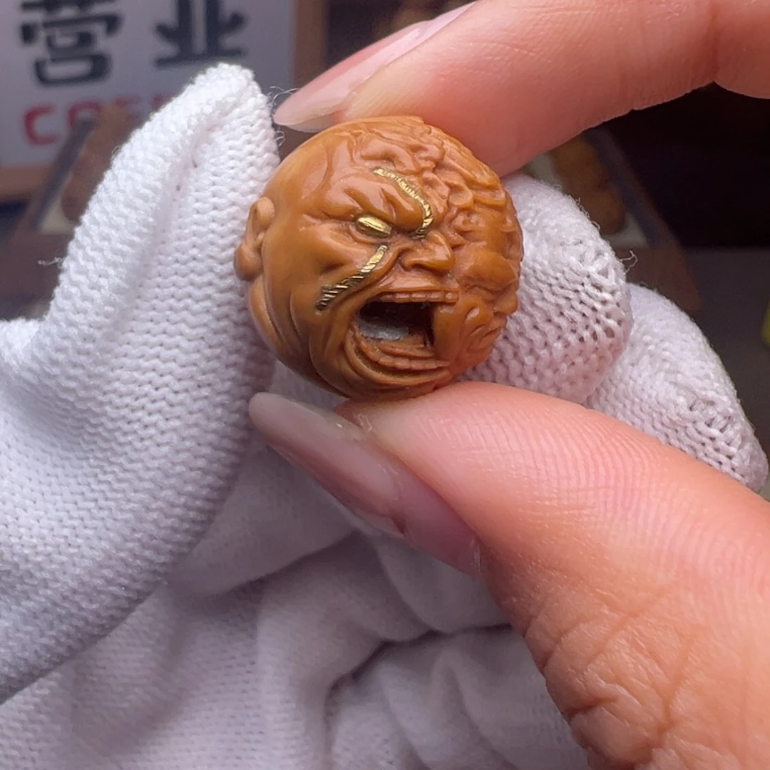 猴头核桃把件镶嵌款多面恶僧全品有正常封口线