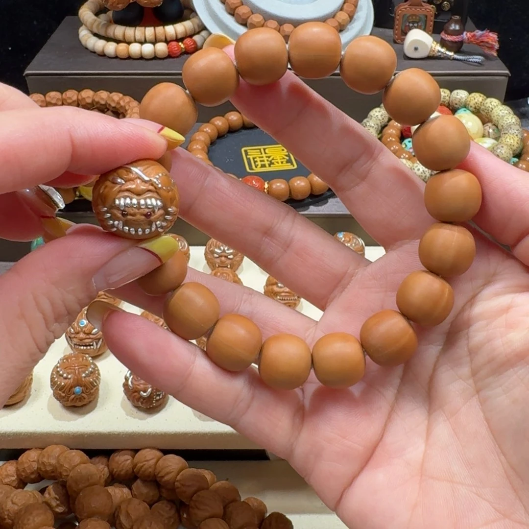 猴头核桃吊坠北**海大龙岩