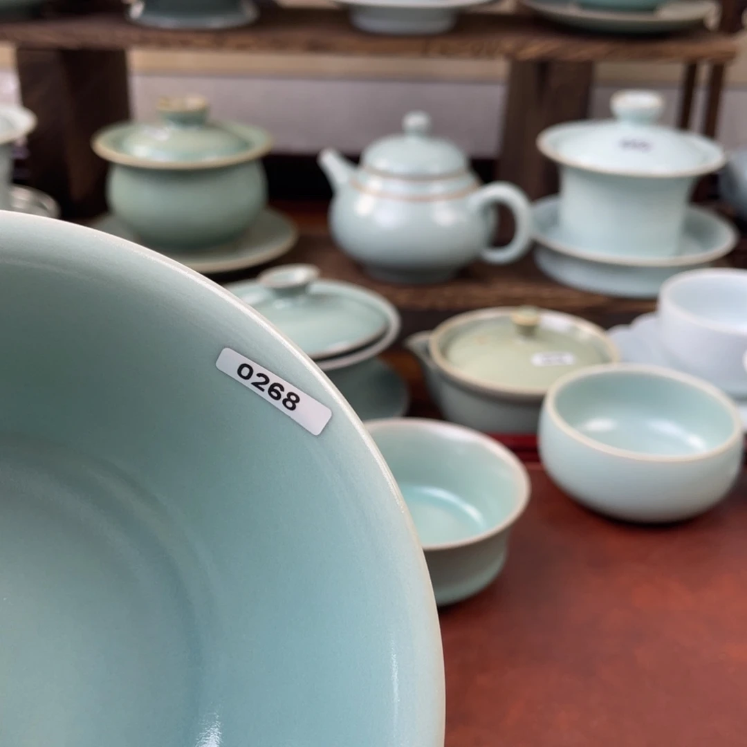 三*微瑕0268……………………m