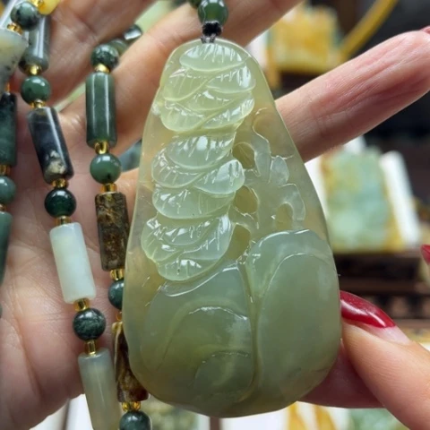 岫玉挂件未镶嵌挂件