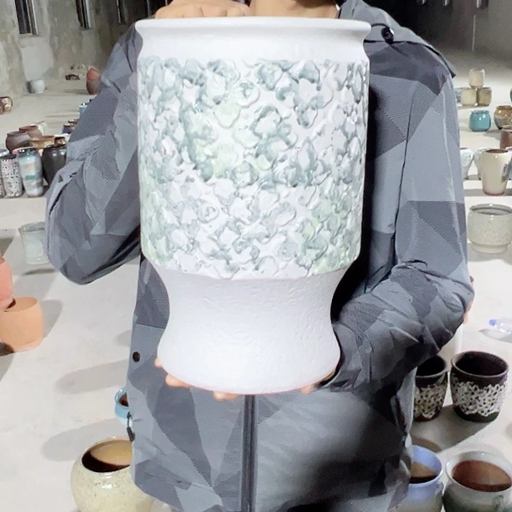 高度30厘米口20厘米