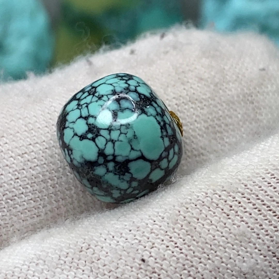 绿松石未镶嵌天然原矿 带武汉地大证书