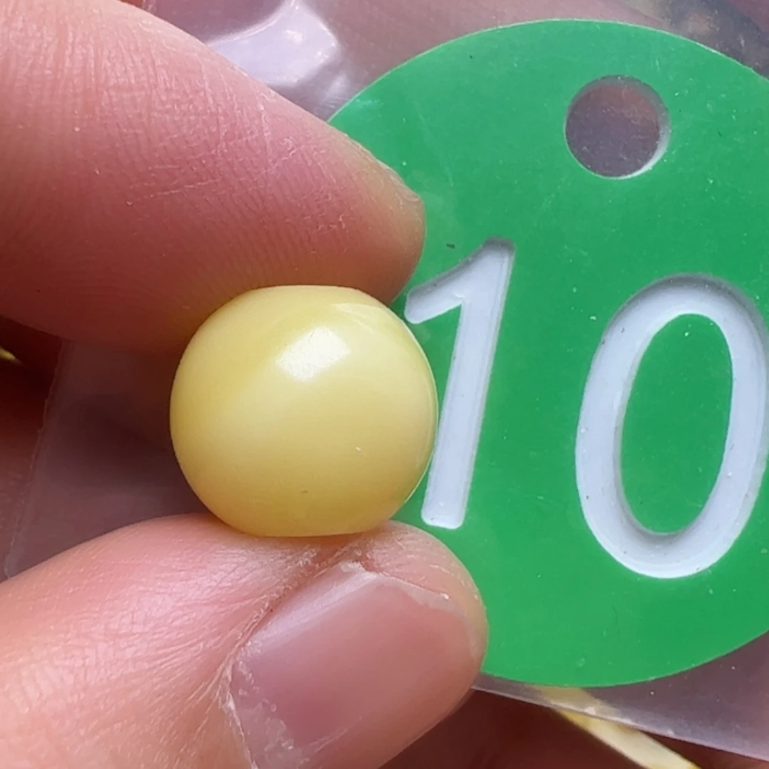 蜜蜡未镶嵌珠宝奇石11.5m m