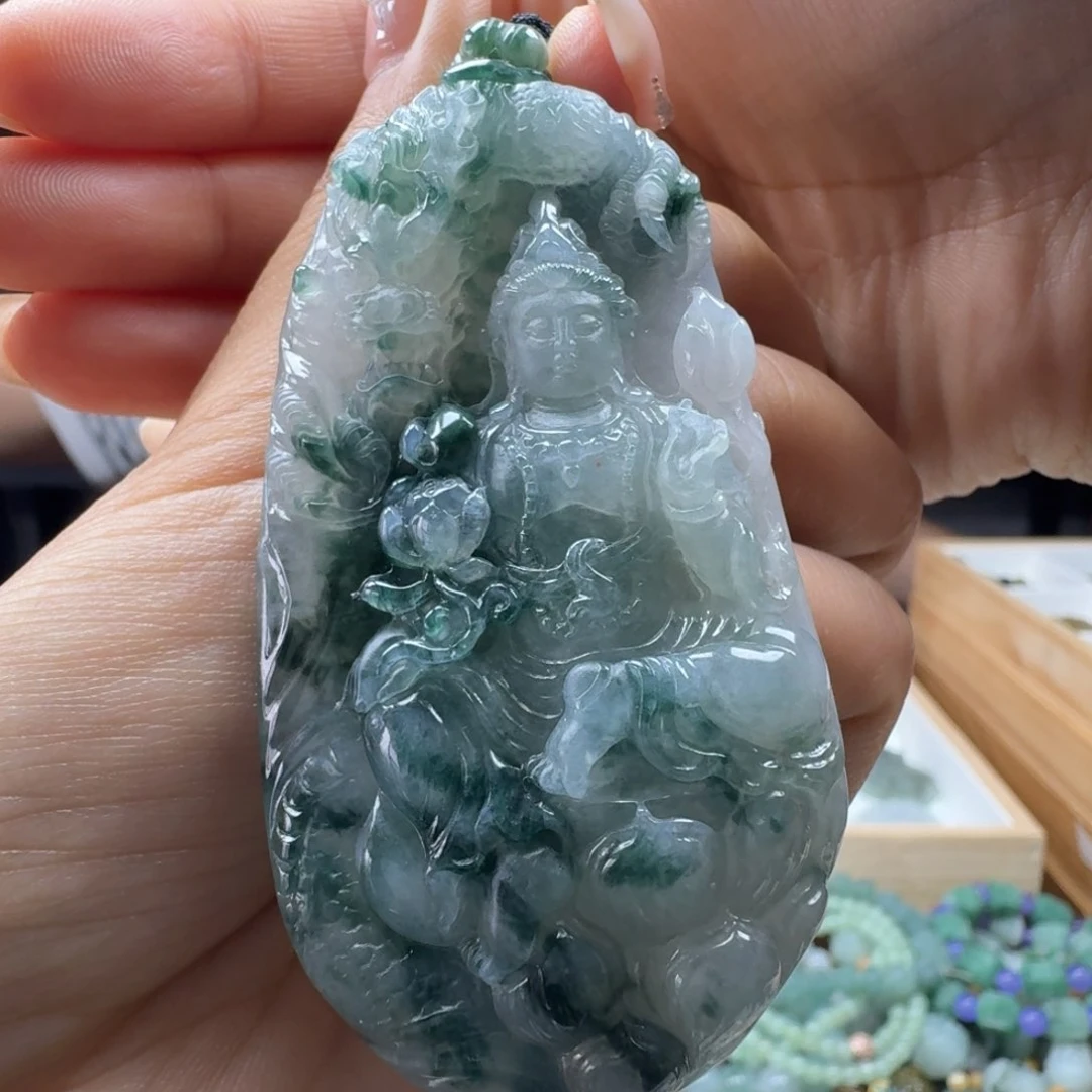 定制翡翠未镶嵌观音