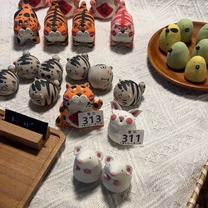 哈***¥陶摆件景德镇陶瓷摆件猪猪猪